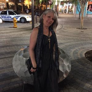 Meet your Posher, Marycarmen